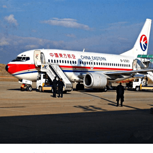 池州九华山机场托运航空快运业稳步发展的原因是什么？